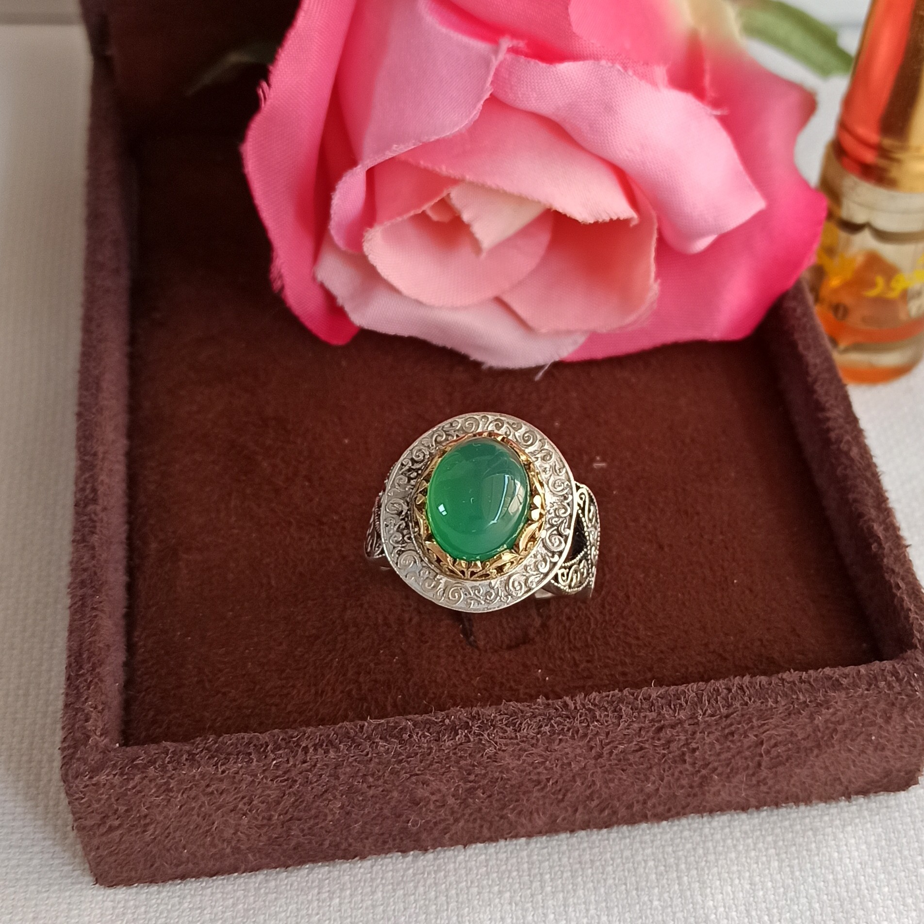 عقیق سبز،رکاب نقره