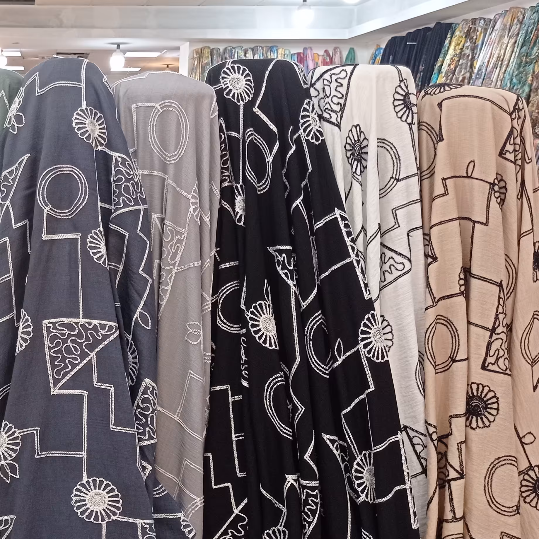 پارچه بابوس خامه دوزی