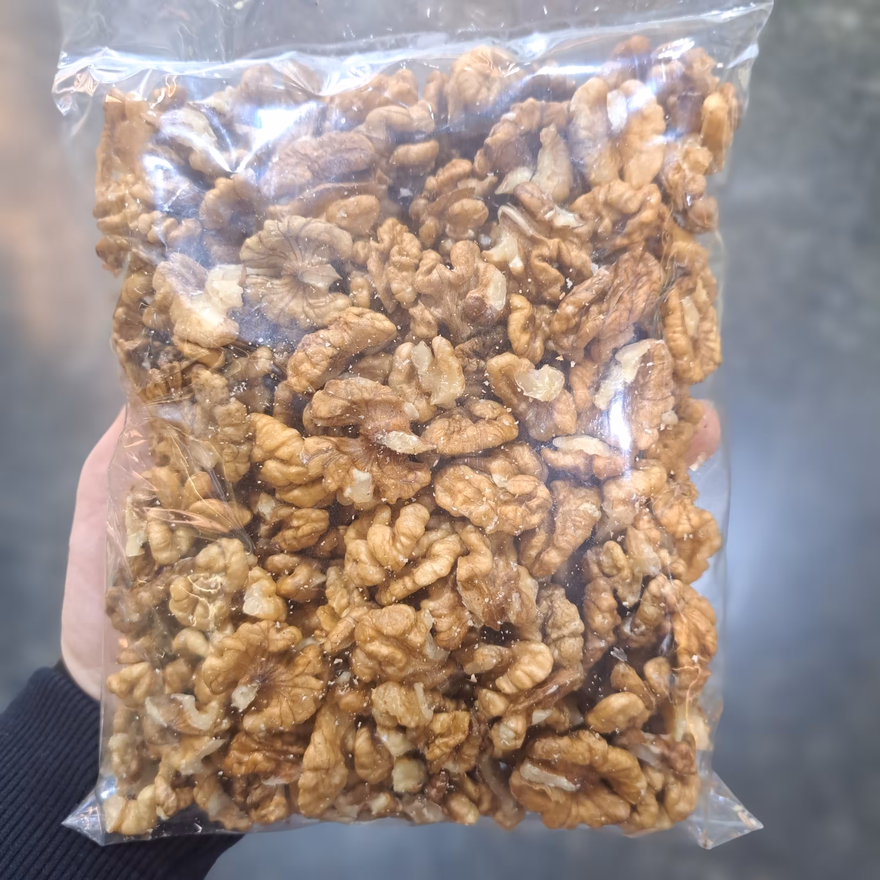 گردو ایرانی  نیم کیلویی