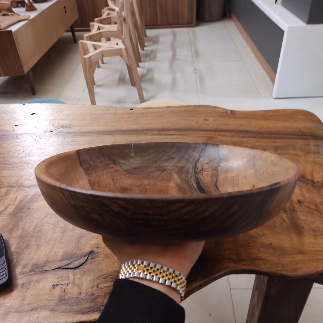 کاسه چوبی چوب گردو سایز 40قابل شستشو کاور شده با روغن خوراکی (ارسال رایگان )