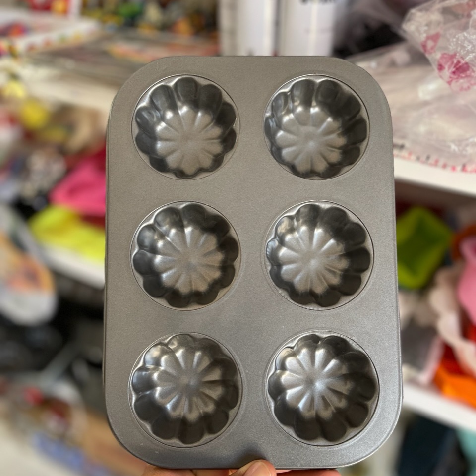 قالب کاپ کیک 6 تایی