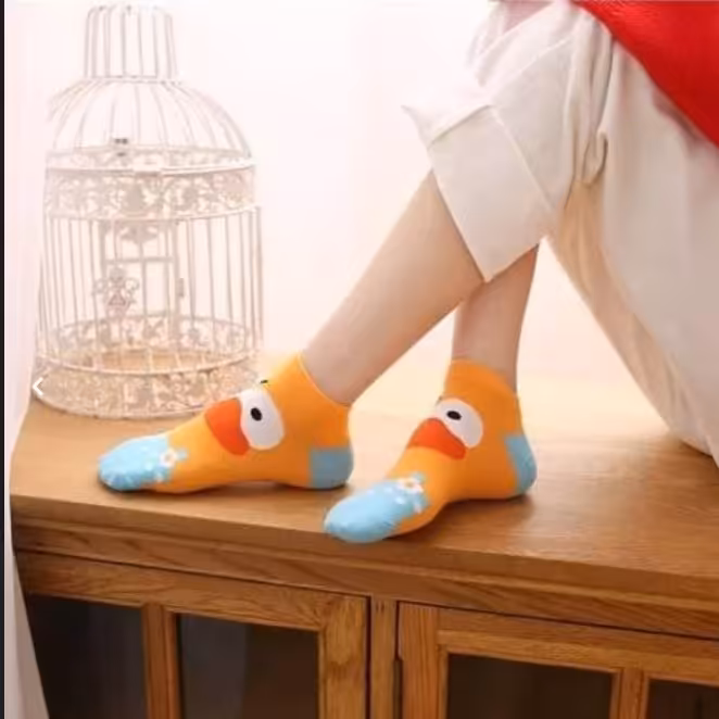 جوراب فانتزی  و کیوت دخترانه