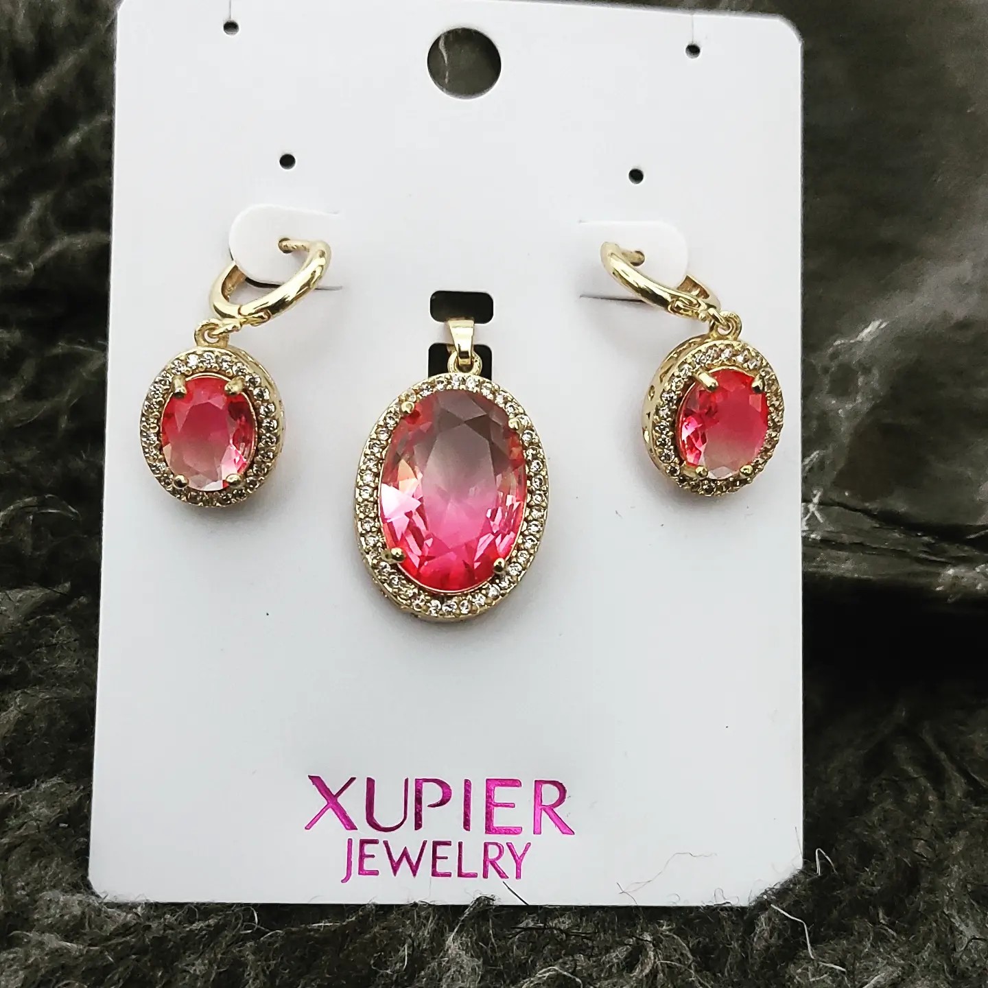 نیم ست نگین سوارسکی صورتی