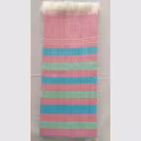 حوله دستباف دست و صورت راه راه صورتی با خطوط آبی فیروزه ای و سبز پسته ای