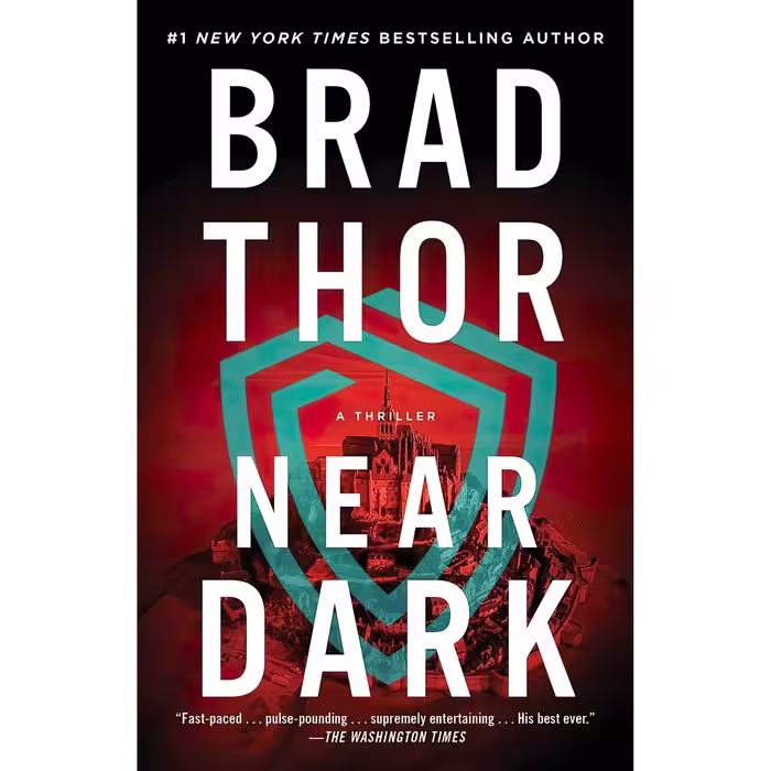 کتاب زبان اصلی Near Dark A Thriller  The Scot Harvath Series اثر Brad Thor