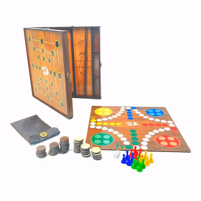 12 بازی دراگون چوبی همراه با کیف چرمی شامل بازی های نوستالژی