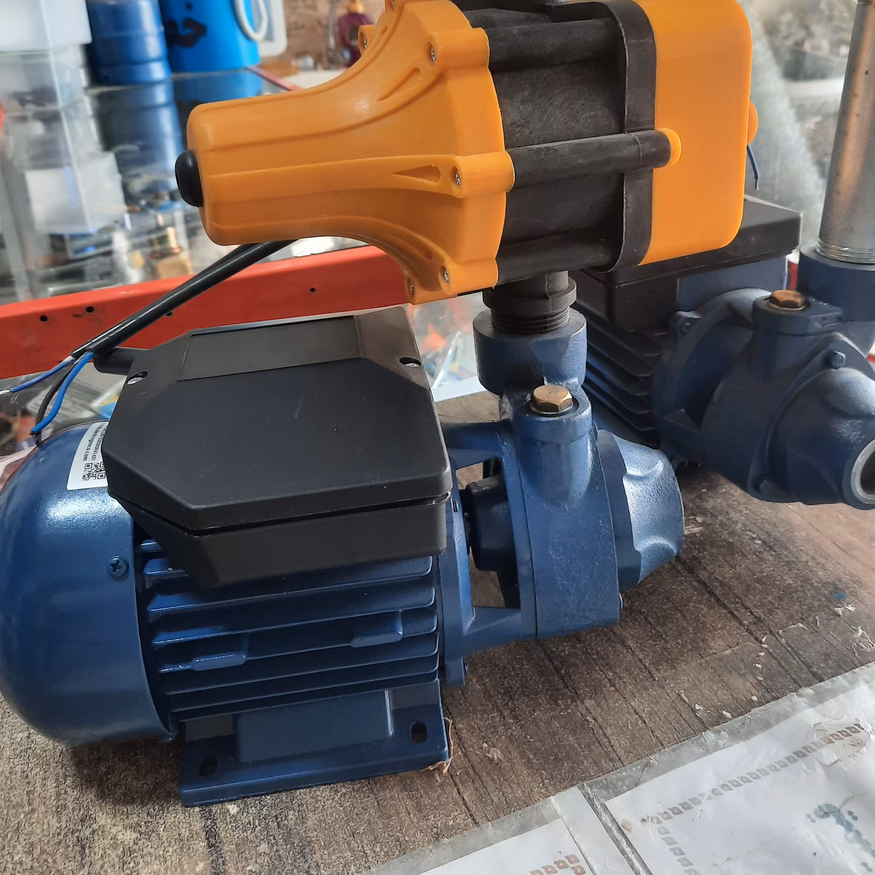 پمپ اب نیم اسب الکتروژن