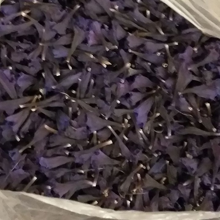 گل گاو زبان دم سفید درجه یک گیلان برداشت جدید صد و چهل گرمی مخصوص مصارف خانگی با ارسال رایگان