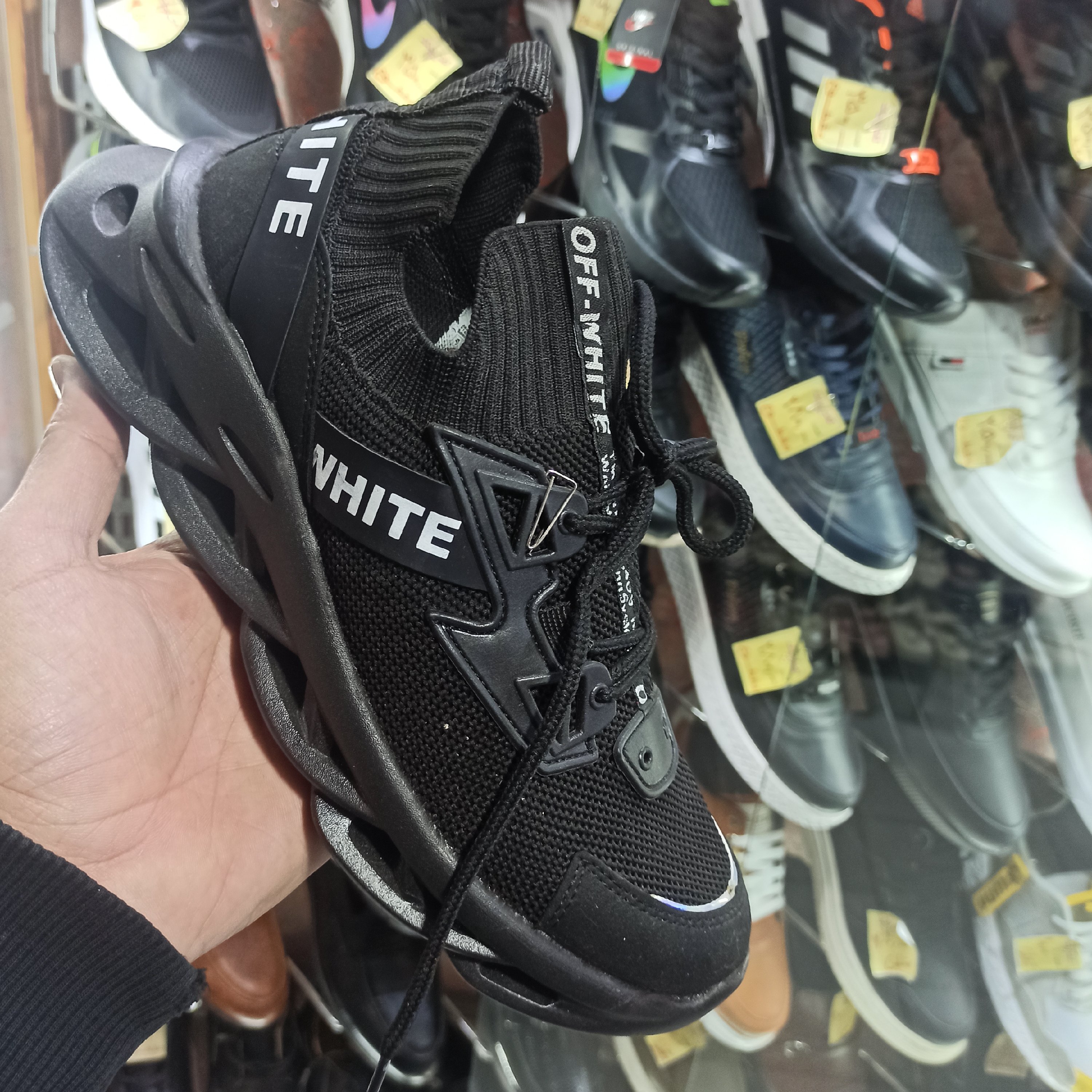 کفش اسپرت مردانه مدلofwait سایز 41تا44