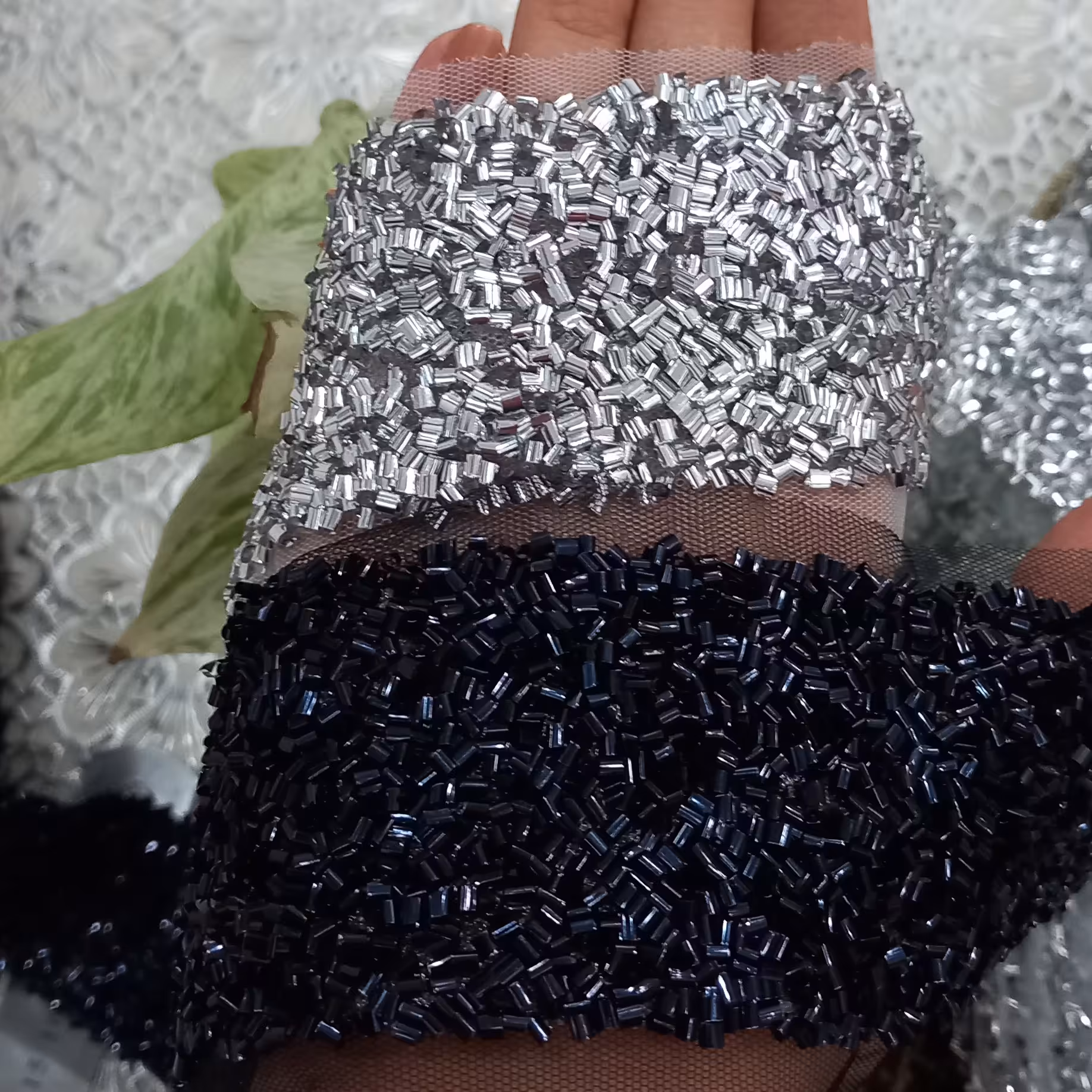 یراق طرح منجوق دوزی عرض5سانت،براق و شب نما در 3رنگ