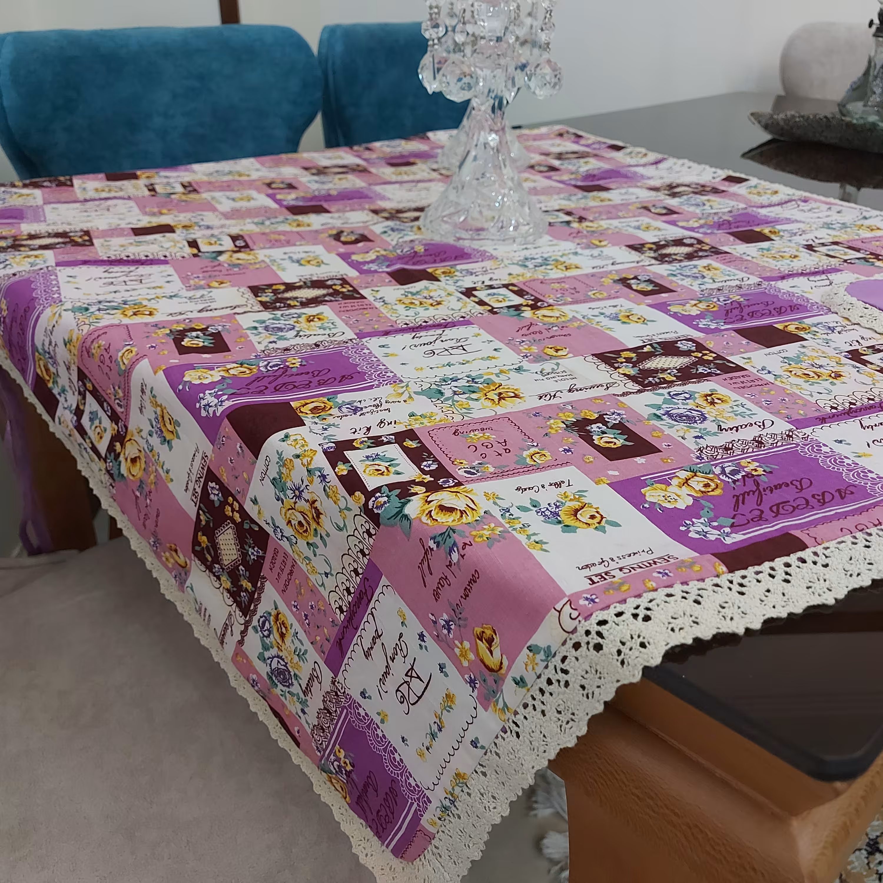 رومیزی دولایه پارچه ای کتان طرح چهل تیکه