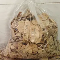 نان خشک تردتردو خوشمزه محلی 