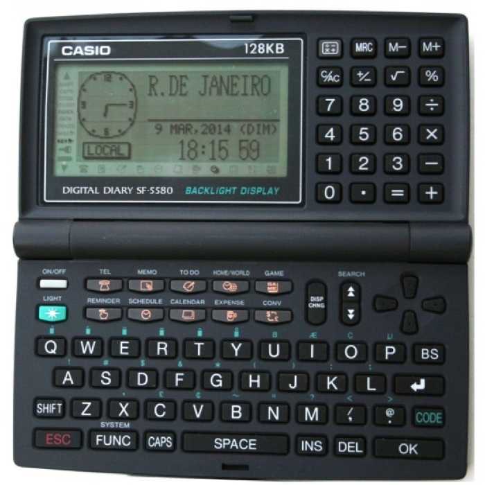 ماشین حساب و دفتر خاطرات دیجیتالی کاسیو 