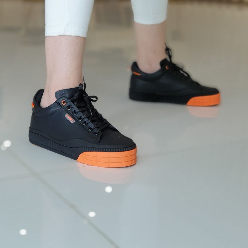 کتونی زنانه کد 769