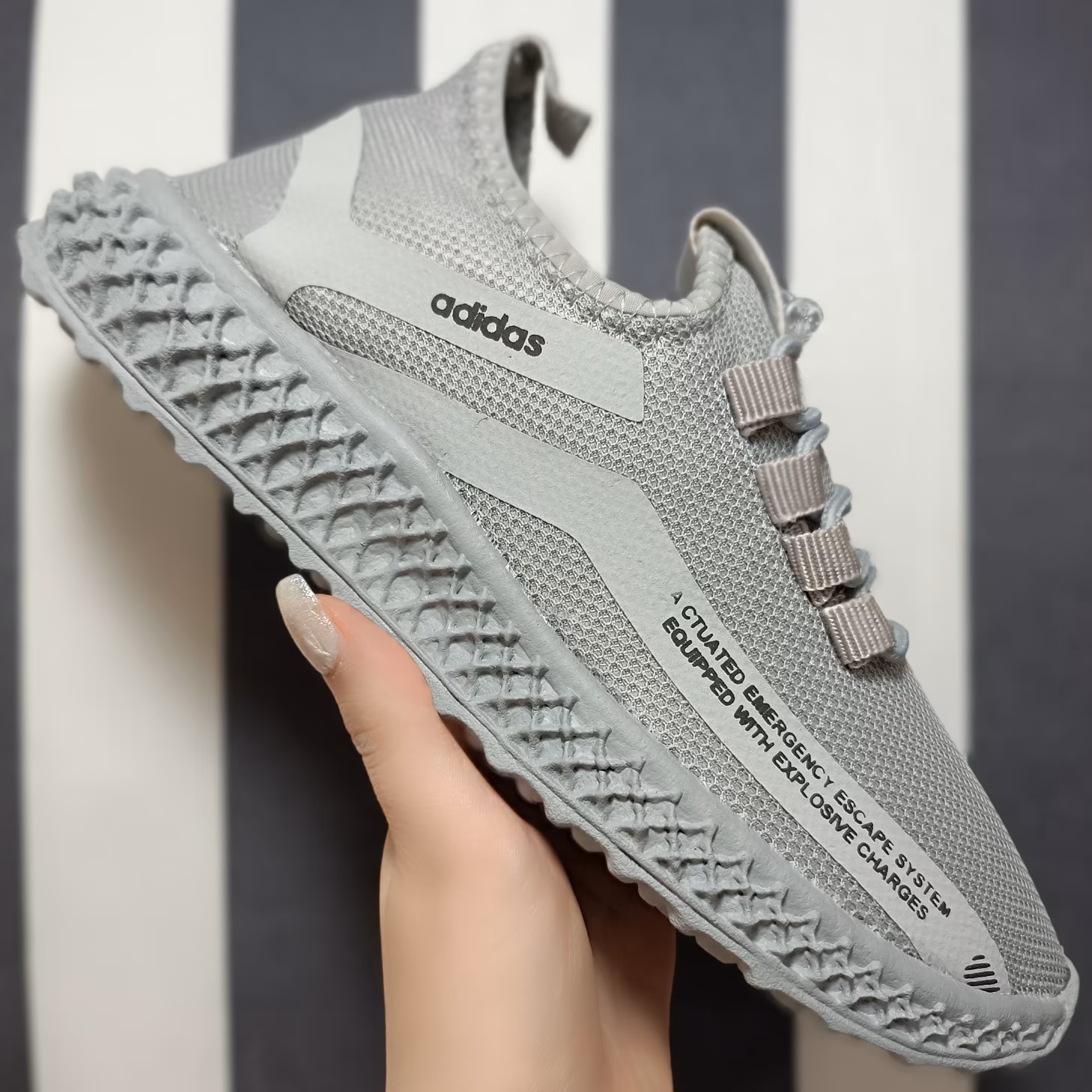 کتونی اسپورت آدیداس زنانه