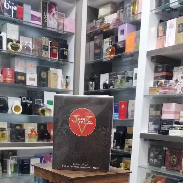 عطر زنانه ویکتور هوگو مدل cherry حجم 100 میلی لیتر

