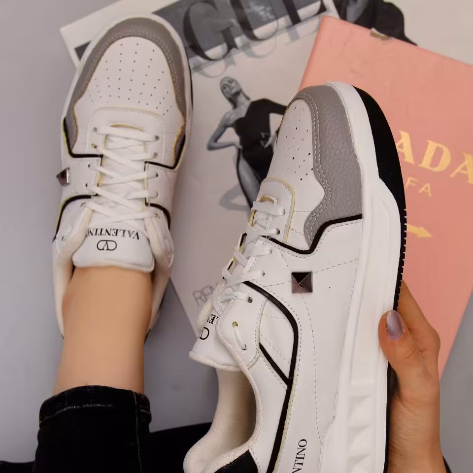 کتونی ونس دخترانه زنانه والنتینو