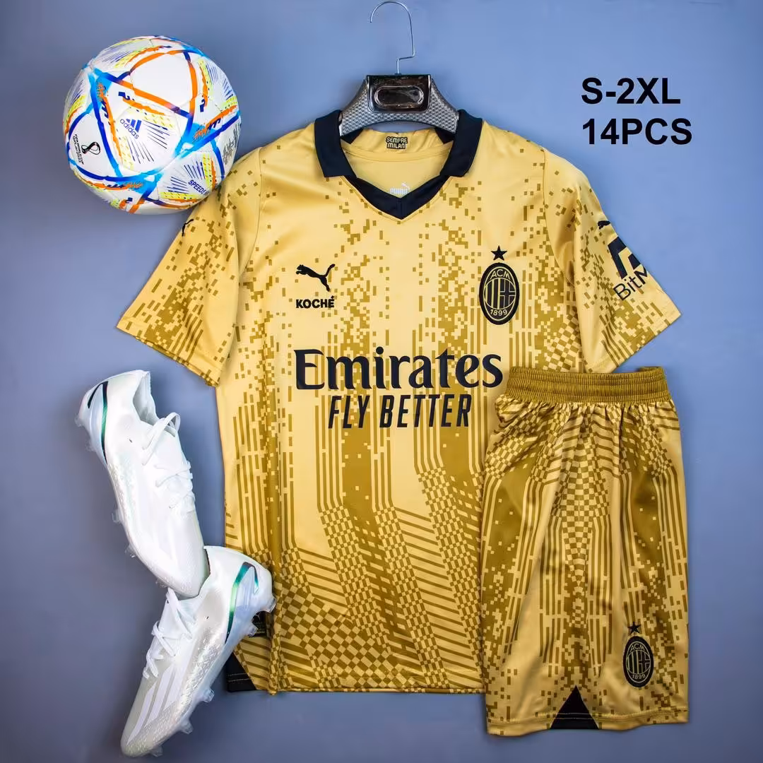 کیت تیشرت با شورت  تایلندی باشگاهی و ملی تیم میلان ایتالیا رنگ طلایی 2023