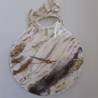 ساعت چوب و رزین طرح هیچ با قطر 30سانت