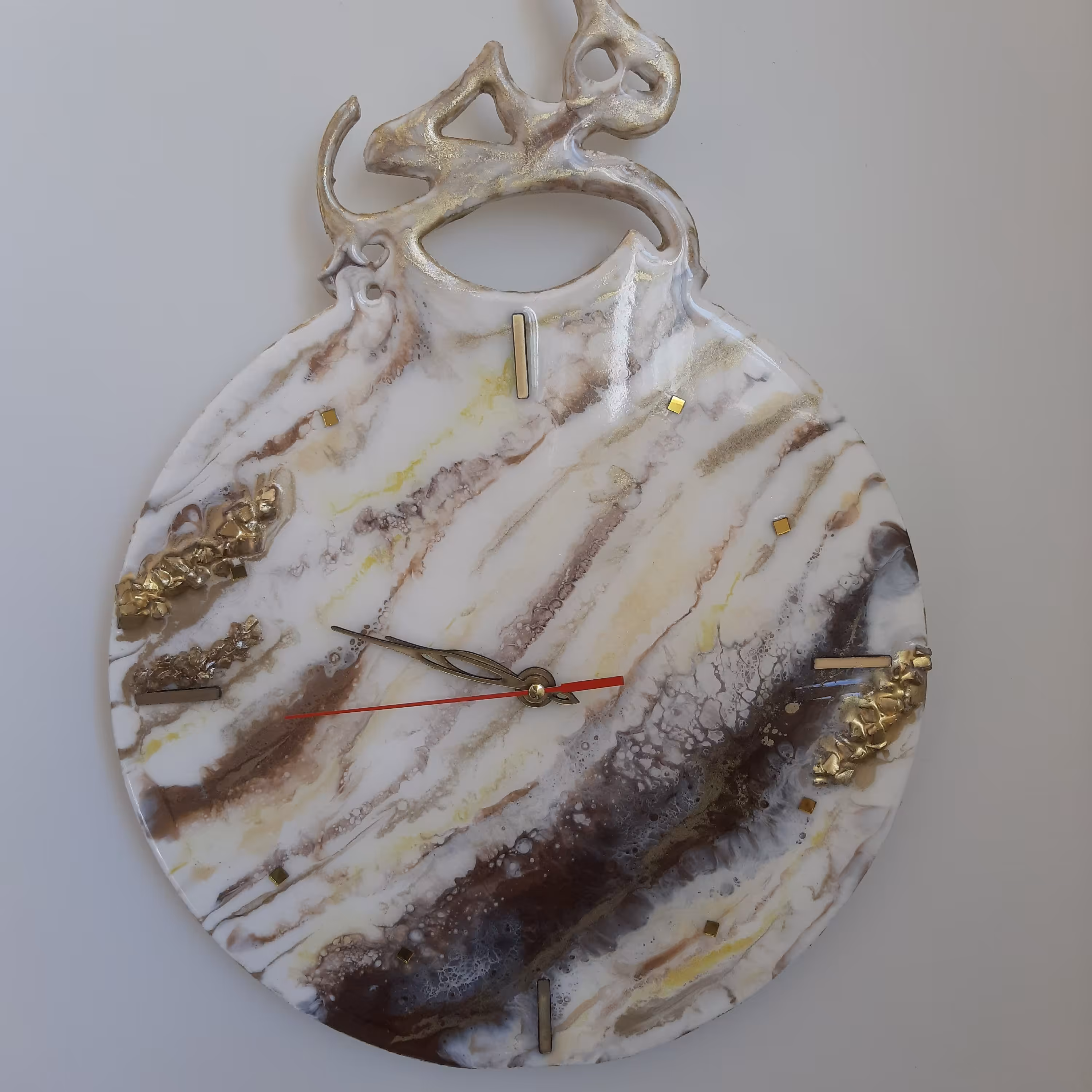 ساعت چوب و رزین طرح هیچ با قطر 30سانت