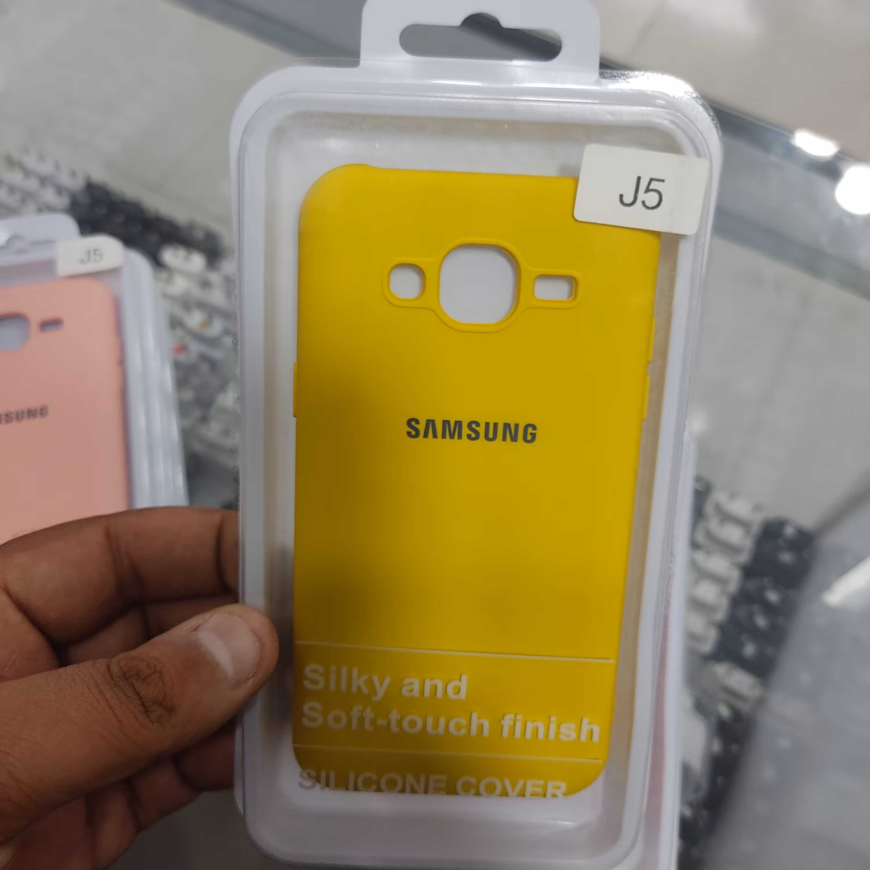 گارد سیلیکونی J5 چهار