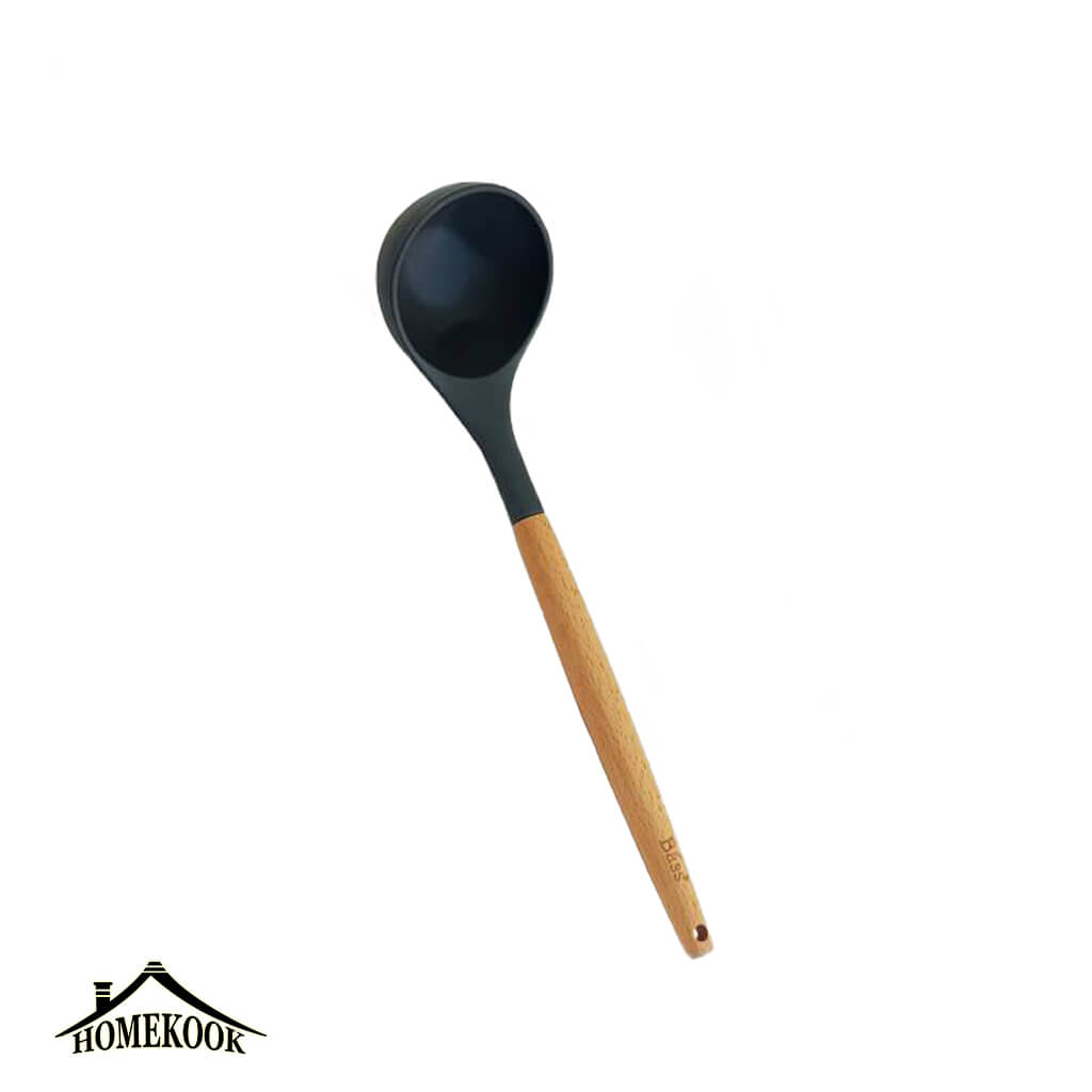 ملاقه سیلیکونی دسته چوبی