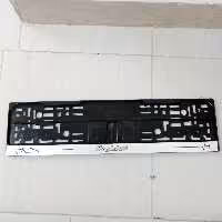 قاب پلاک خودرو در دورنگ نقره‌ای و طلایی 