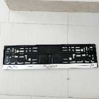 قاب پلاک خودرو در دورنگ نقره‌ای و طلایی 