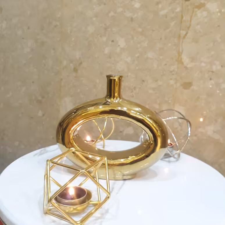 گلدان بیضی  کوچک طلایی  سرامیکی 