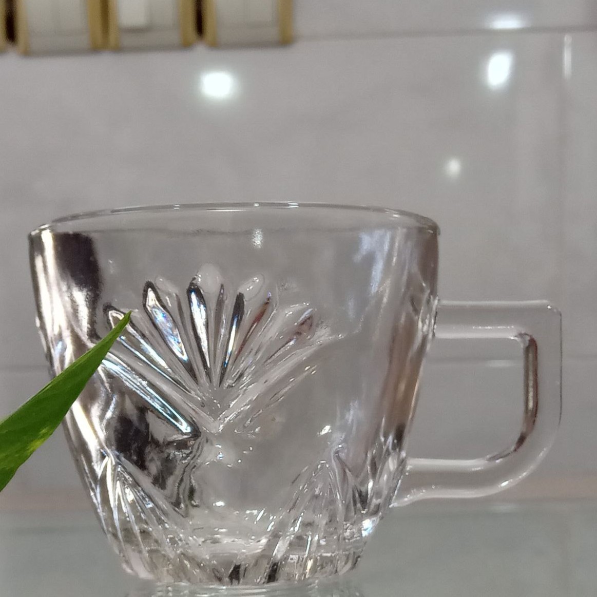 36 عدد ( 6 دست ) لیوان چای خوری دسته دار مدل بروکلین کاوه مقاوم با اب گرم و سرد