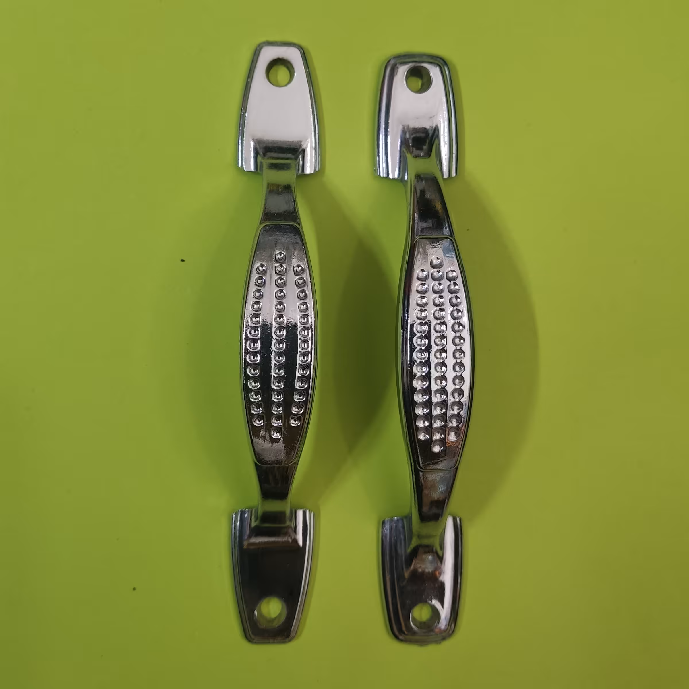 دستگیره خالدار در بسته های 10عددی محصول فروشگاه وهاب زاده