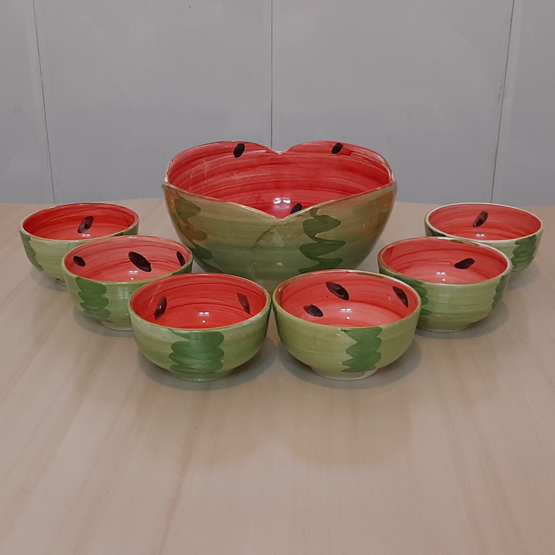 ست ظروف سرو و پذیرایی طرح هندوانه یلدایی 2مناسب برای شب یلدا