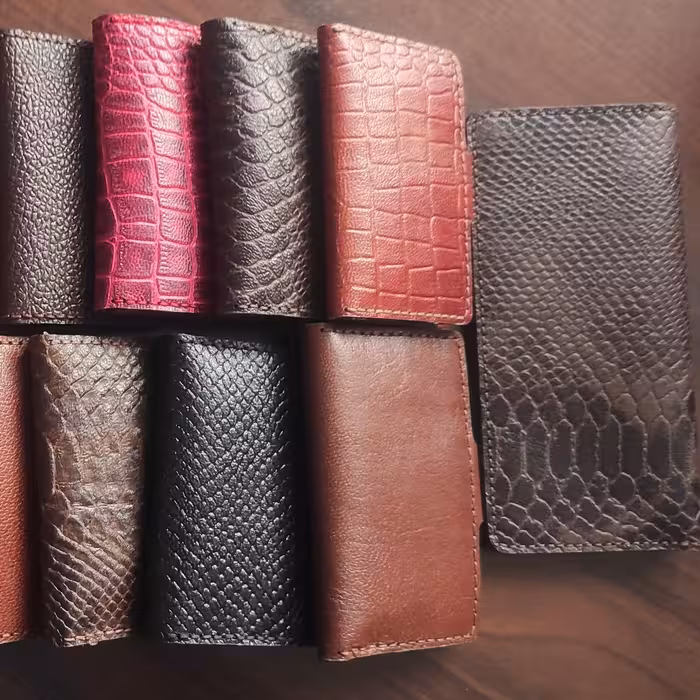 جاکارتی چرم طبیعی کاملا دست دوز رنگ بندی متنوع 