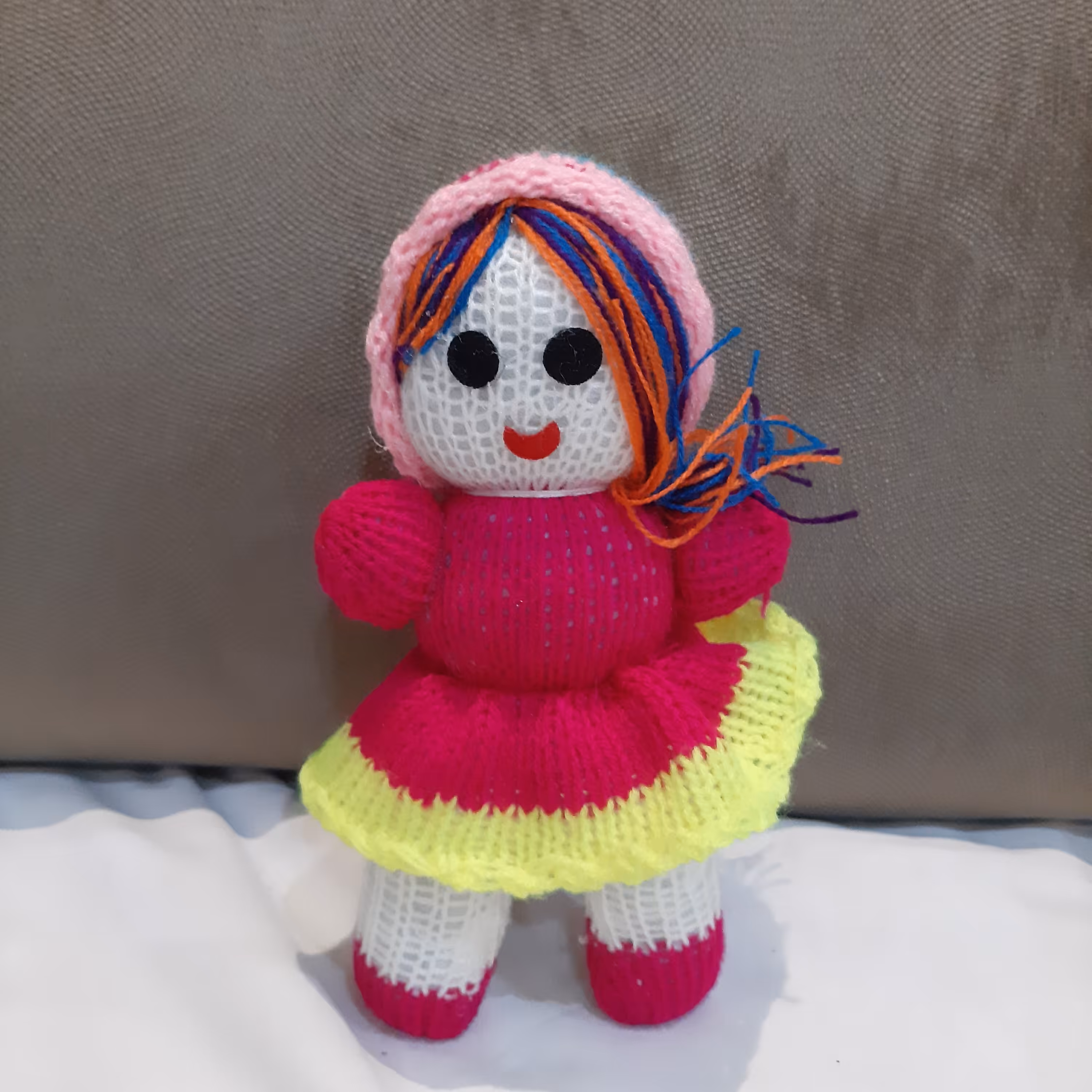 عروسک دختر بچه دست دوز