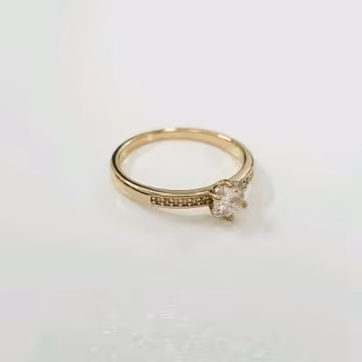 انگشتر حلقه طلایی تک نگین مجلسی ، کار فوق‌العاده زیبا