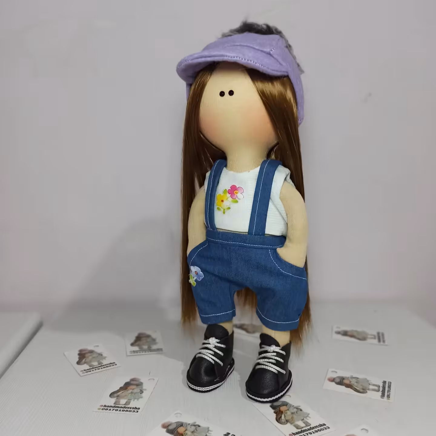 عروسک  دست ساز