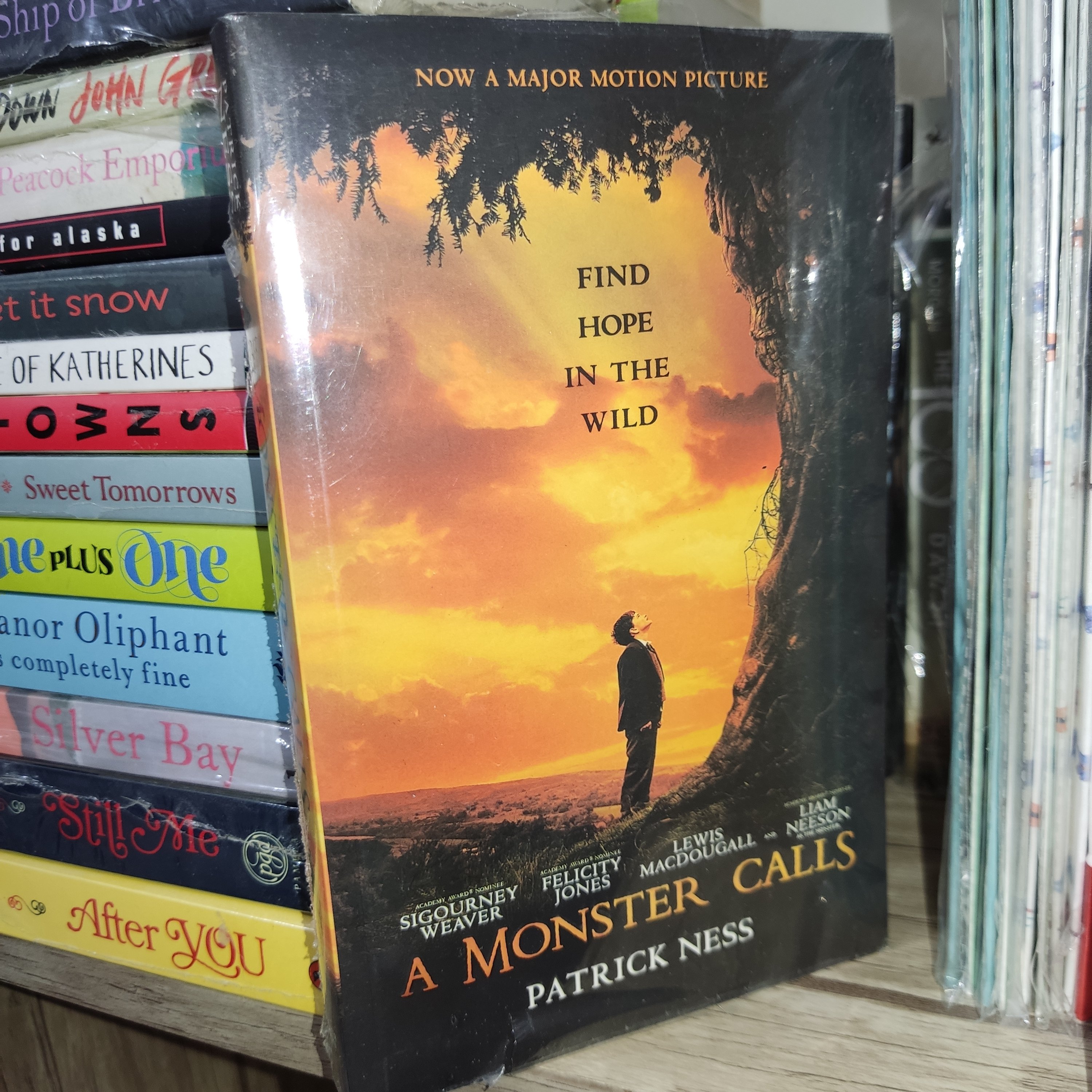 کتاب زبان اصلی A Monster Calls (هیولایی صدا میزند) - اثر پاتریک نس