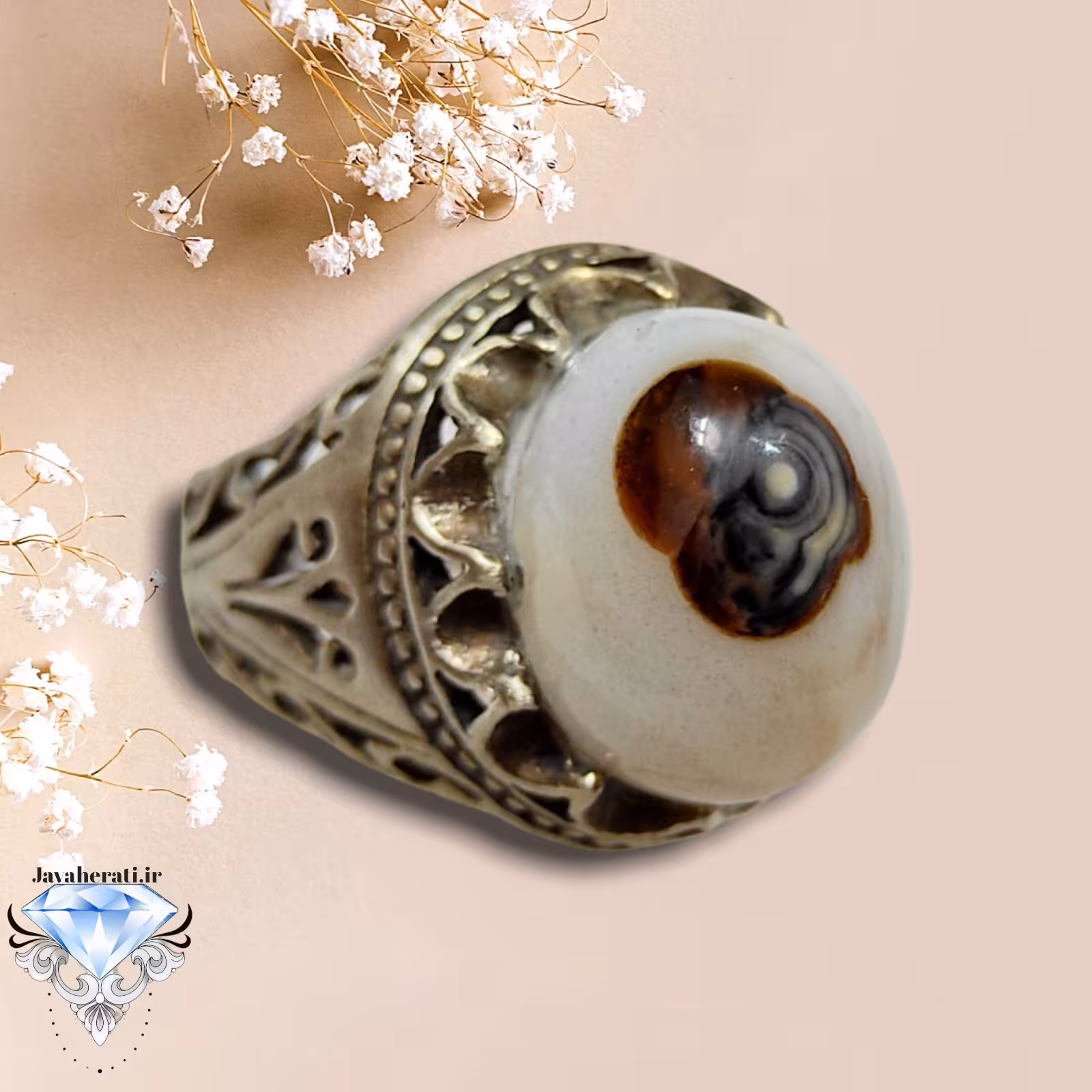 انگشتر عقیق مصور موجود ماورایی بینظیر 