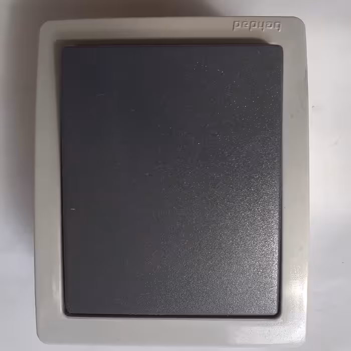 کلید صنعتی روکار  ارسال پس کرایہ 