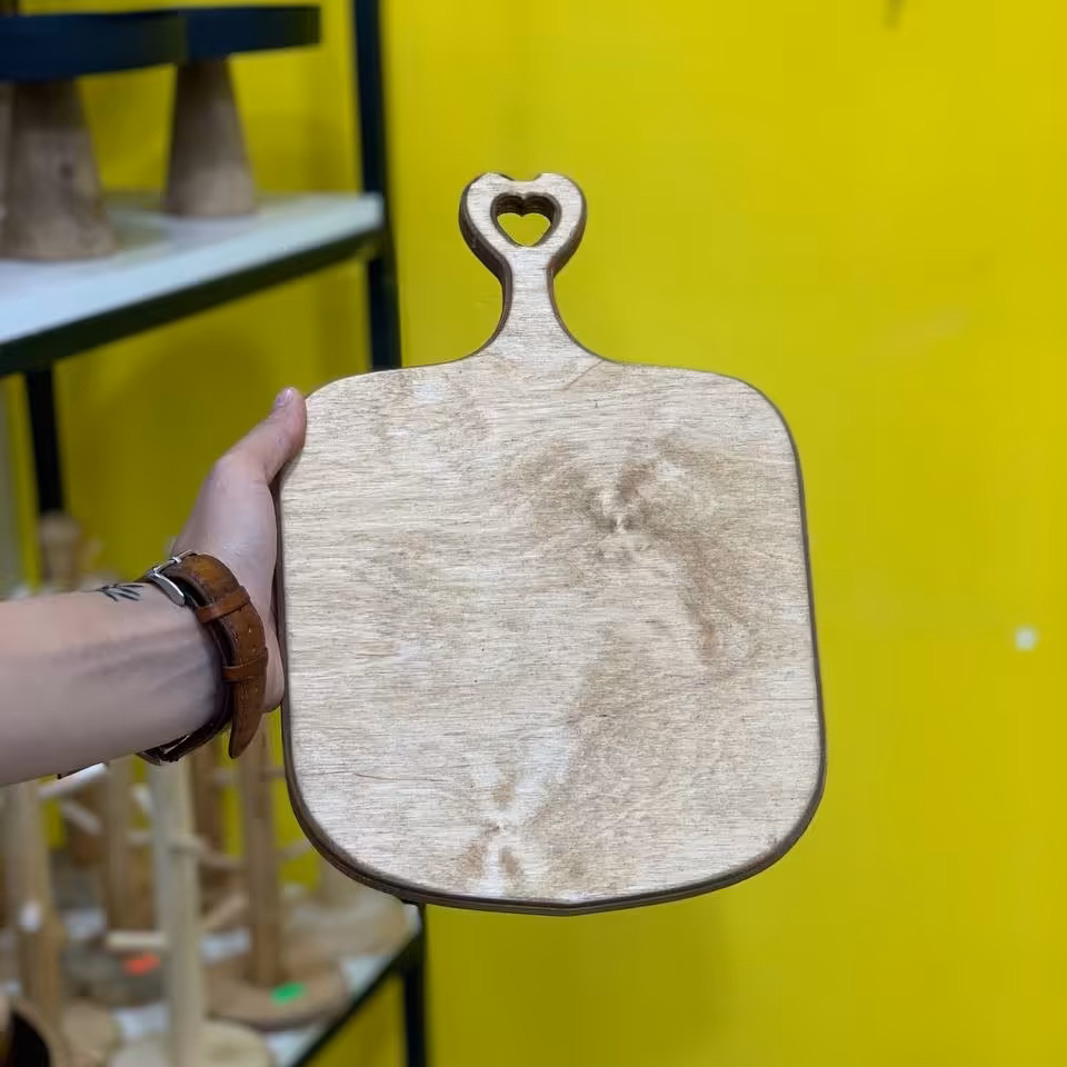تخته سرو چوبی دسته قلبی 