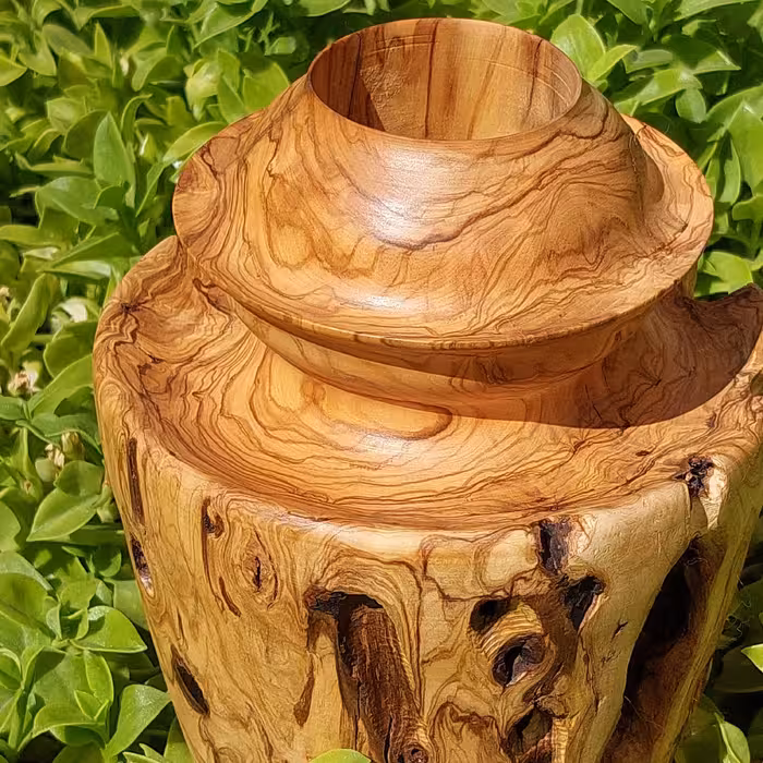 گلدان چوب زیتون