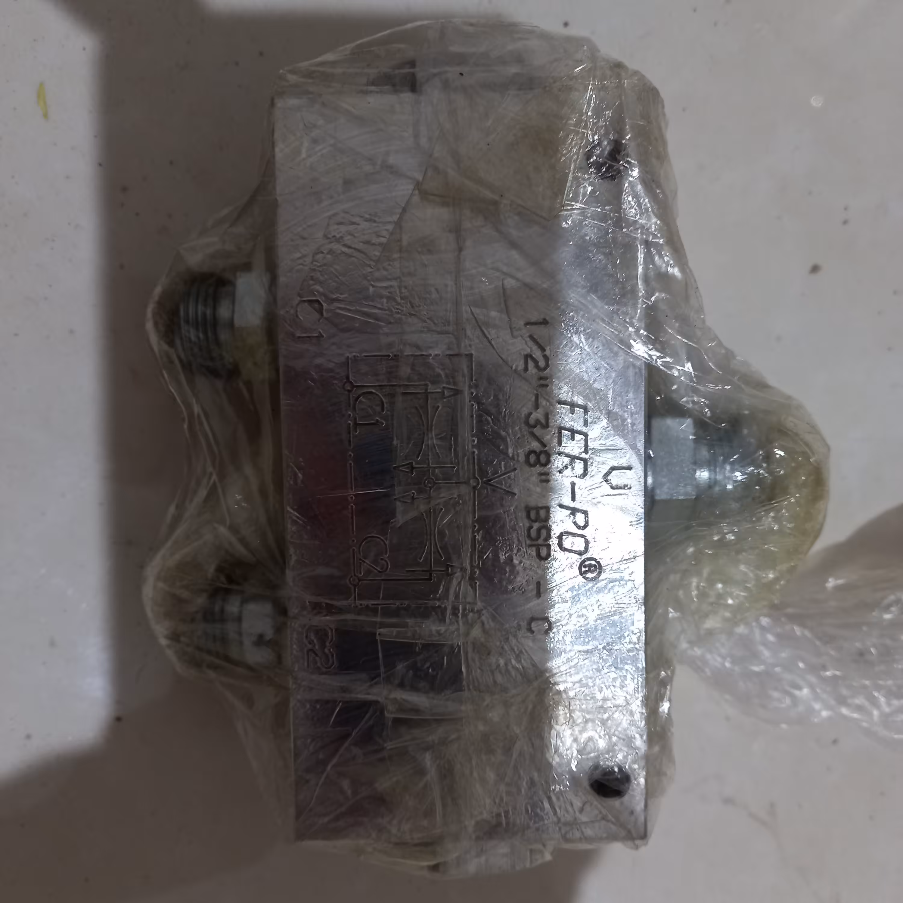 شیر همزمانی حرکت دو تا جک هیدرولیک با هم