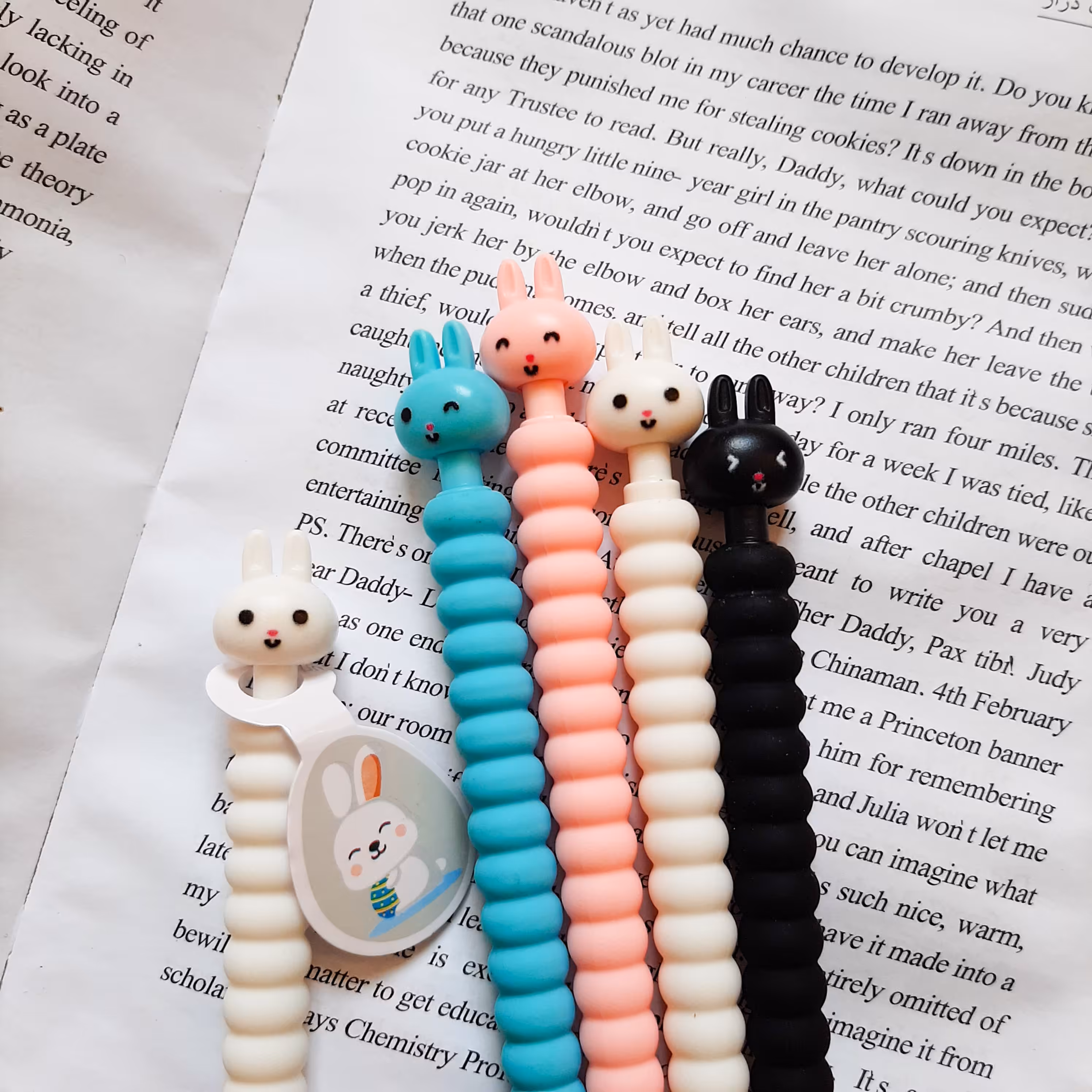 لوازم تحریر لوازم تحریر فانتزی مداد نوکی اتود طرح خرگوش پیچ پیچی نوک هفت دهم 