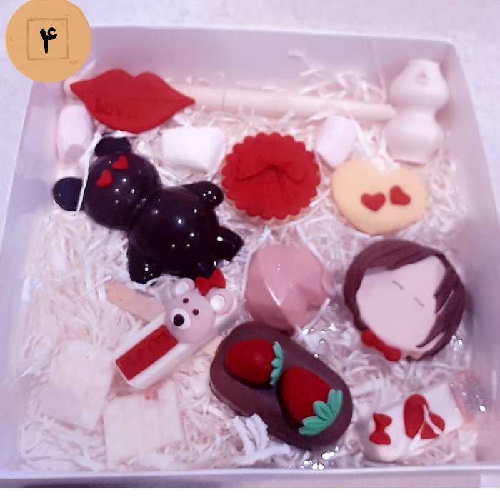 پک شماره ی 4 ولنتاین شامل خرس سوپرایز و پاپسیکلز و کوکی 