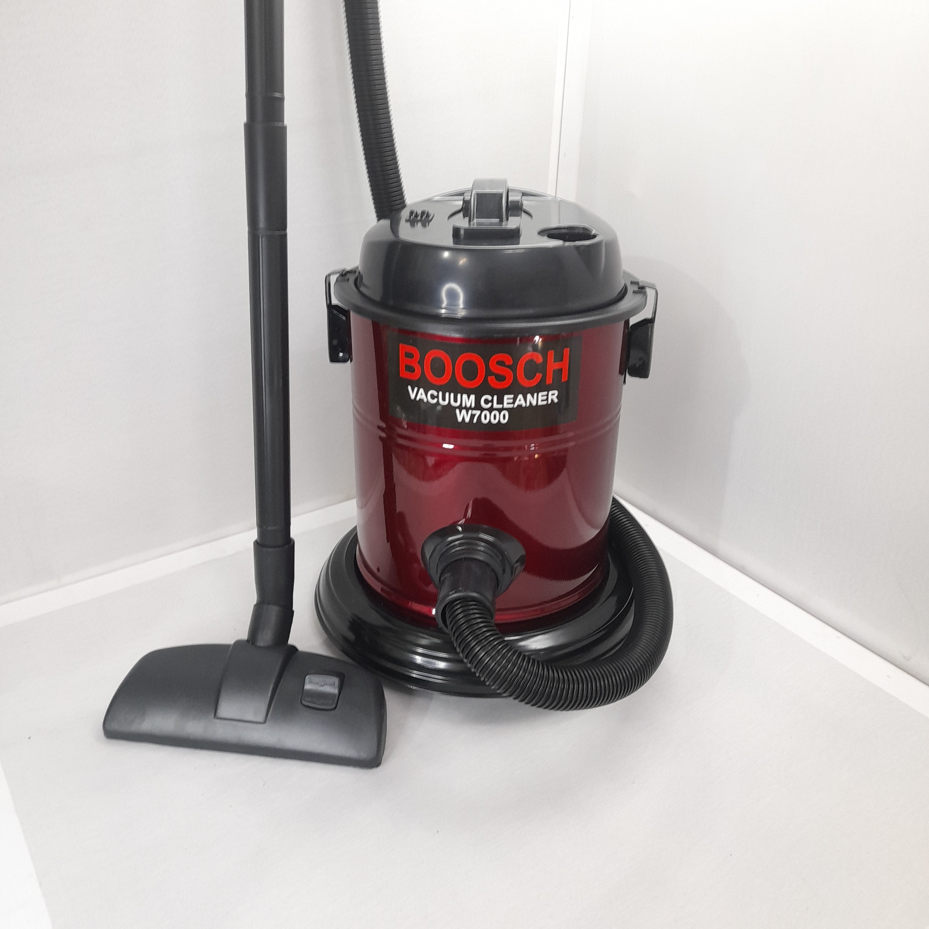 جاروبرقی سطلی بوش مدل BM 4000