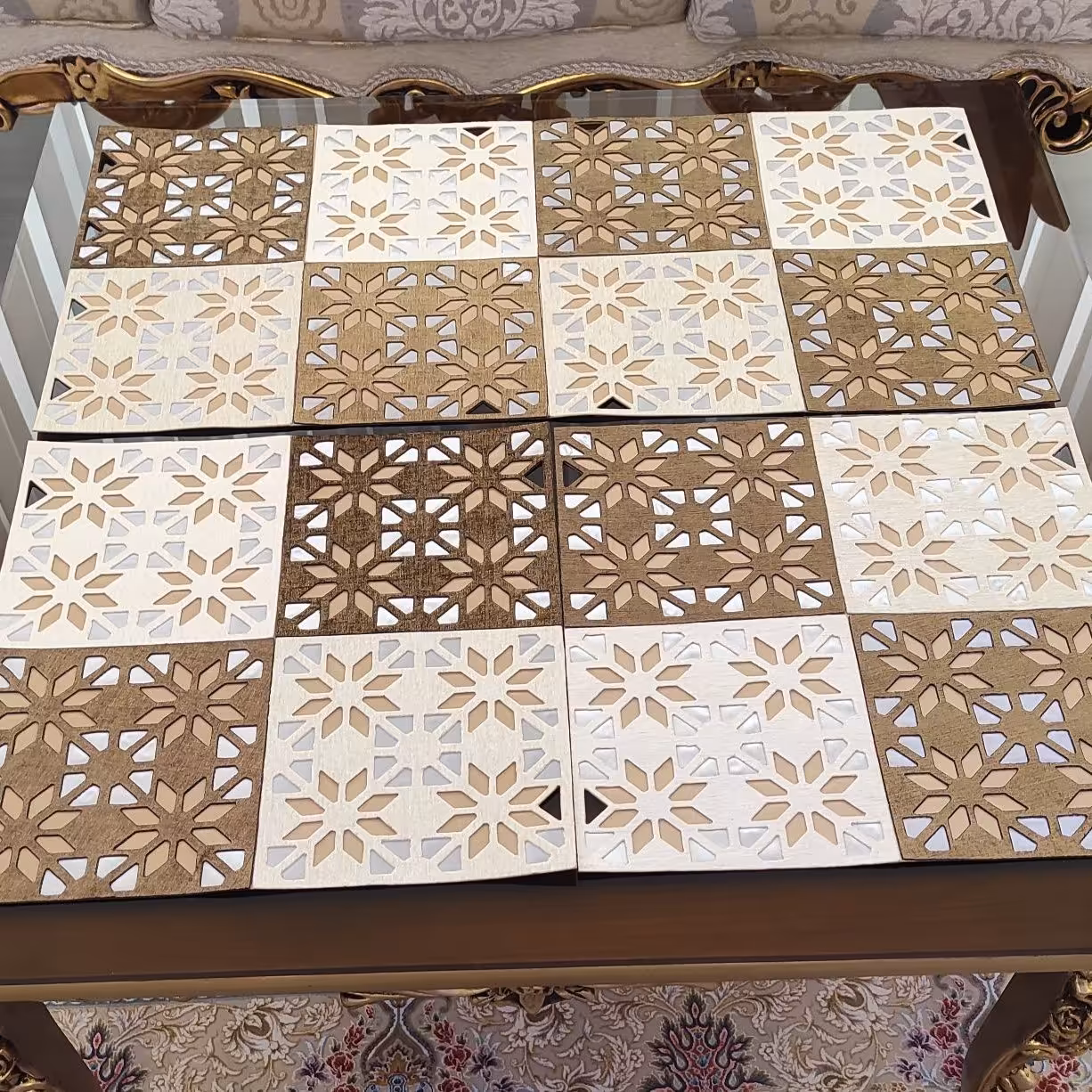 رومیزی موتیف دو رنگ