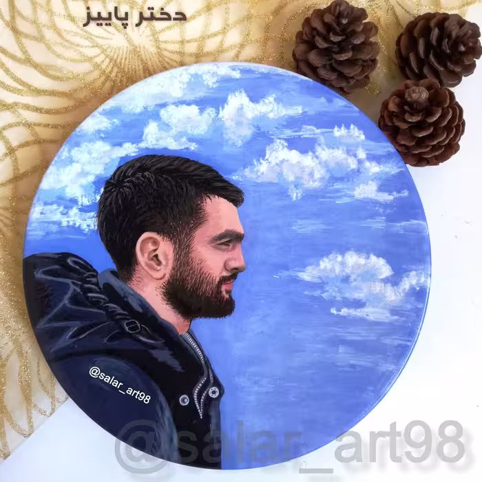 دیوارکوب چهره مردانه