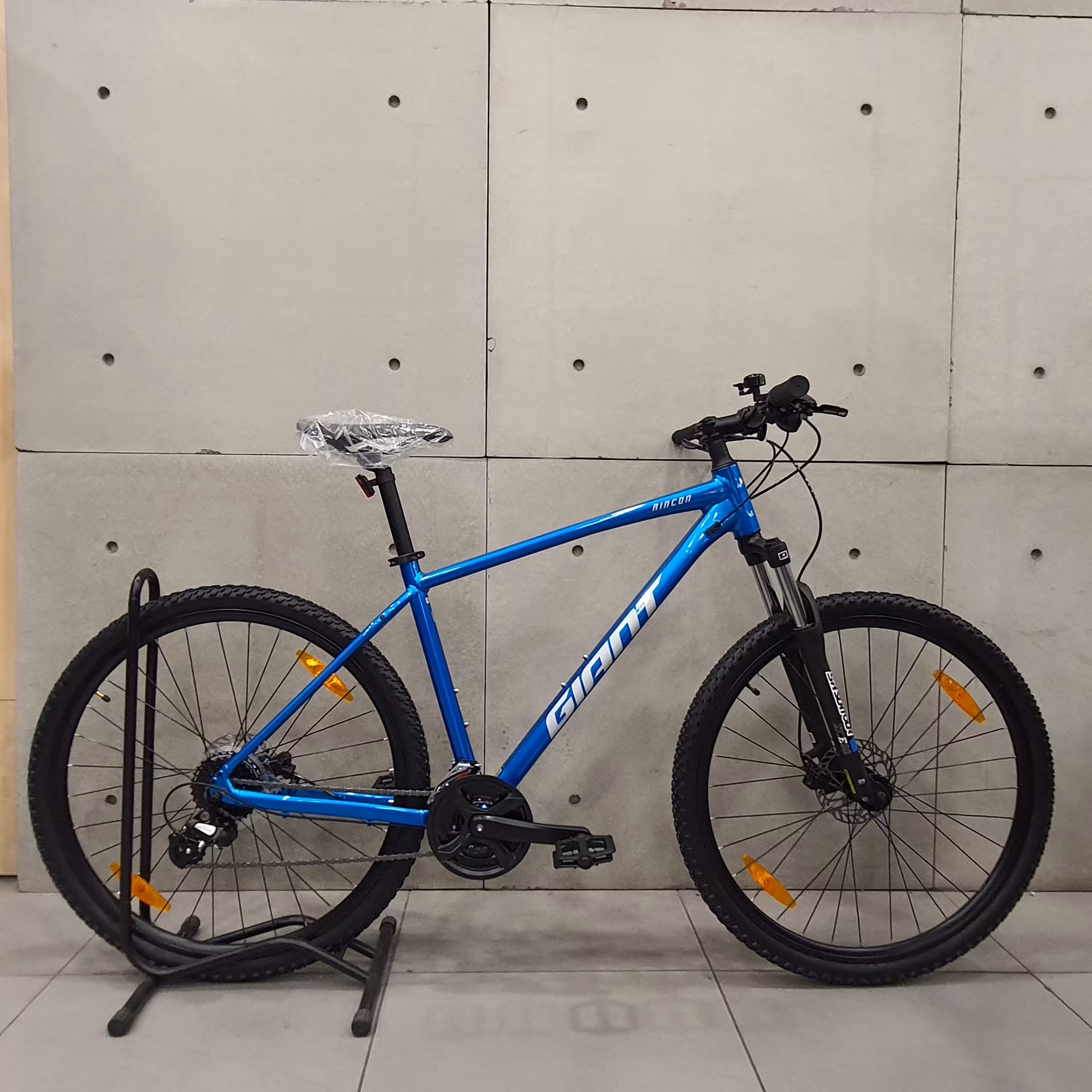 دوچرخه جاینت مدل رینکون 1 سایز 29 (Giant Rincon 1) (پس کرایه)