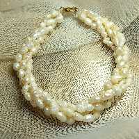 دستبند مروارید طبیعی و اصل لوکس