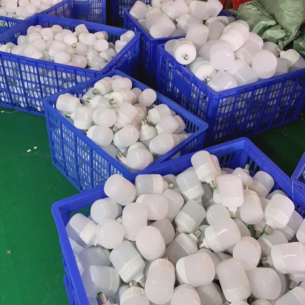 لامپ 50 وات نصف قیمت شرکت